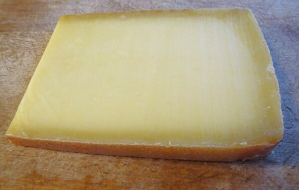 Tyroler Alpkäse ou Tyroler Almkäse